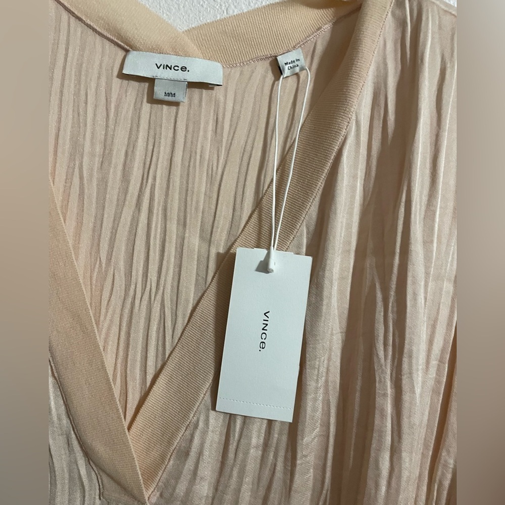 NWT VINCE Crushed Sleeveless Double V-neck Blouse - Picture 9 of 9